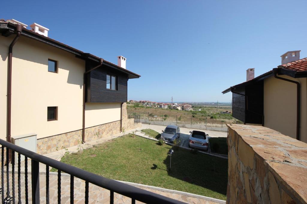 Menada Sunny Hill Villa Kosharitsa Extérieur photo