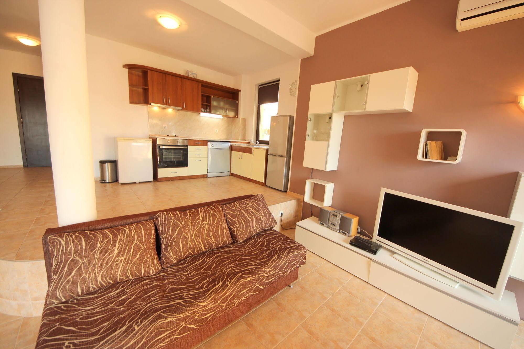 Menada Sunny Hill Villa Kosharitsa Extérieur photo