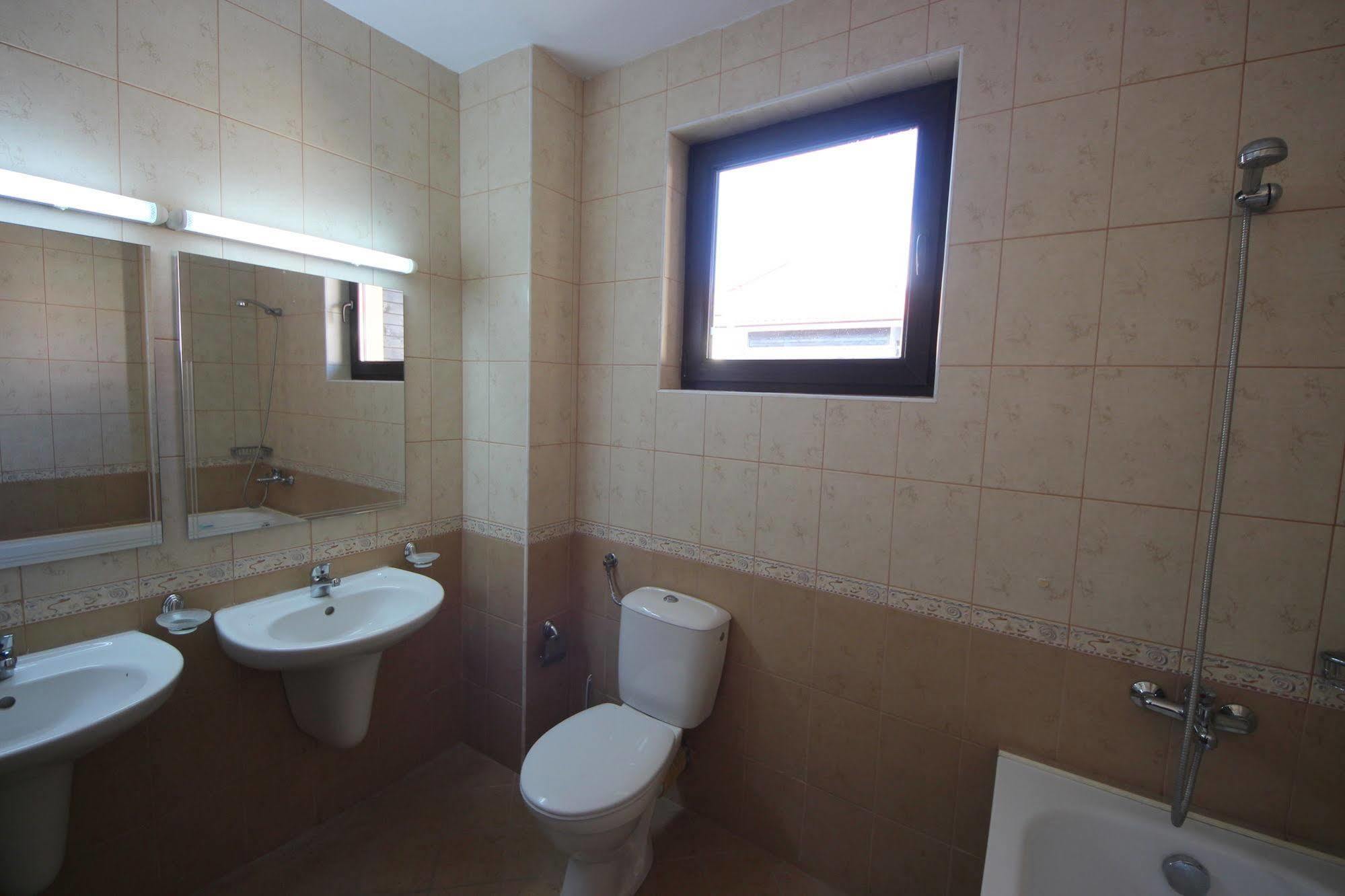 Menada Sunny Hill Villa Kosharitsa Extérieur photo